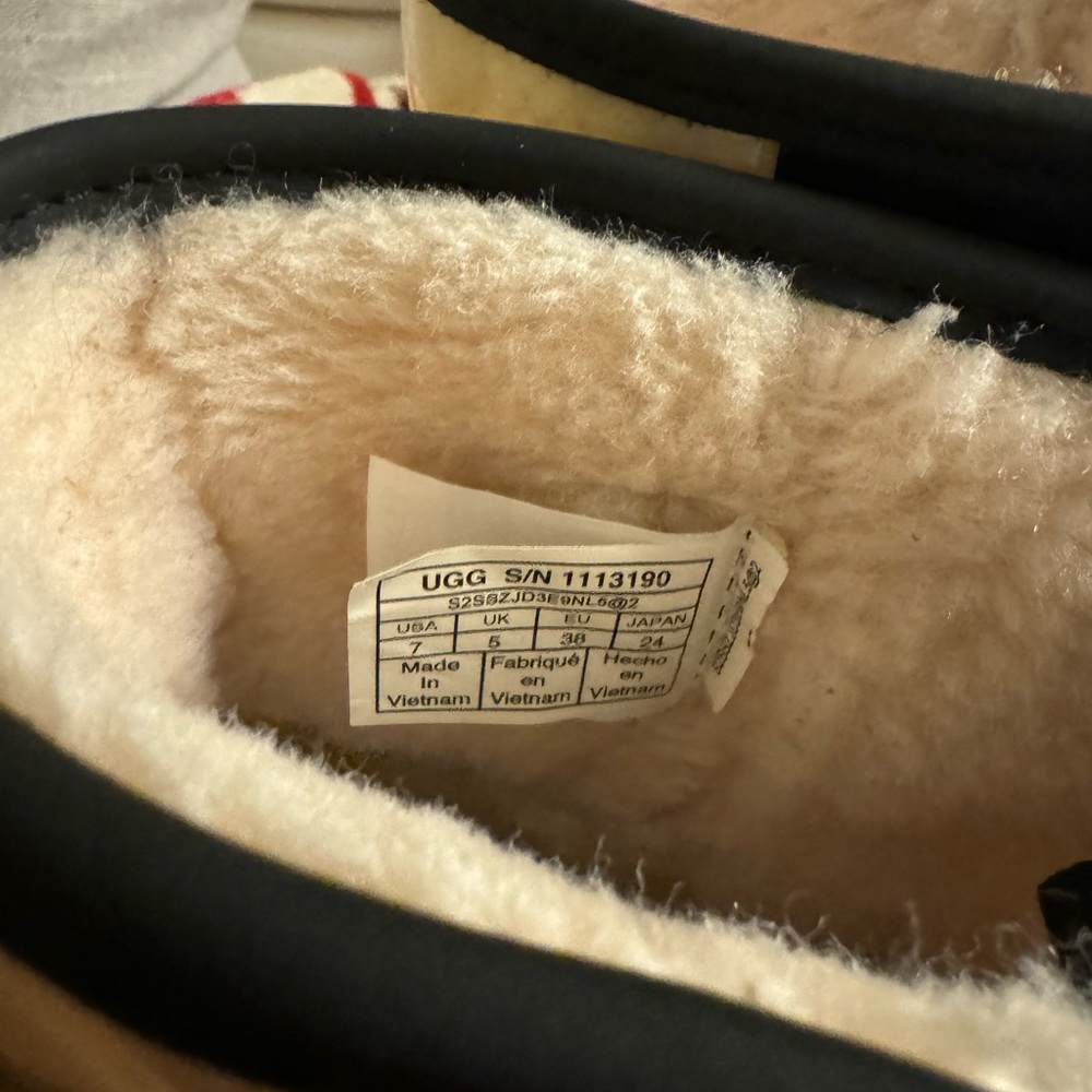 Waterproof Classic Clear Mini Ugg - image 4